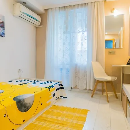 דירה Cozy Maisonette With 2 Bathrooms In Center