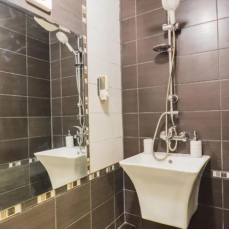 Apartmán Cozy Maisonette With 2 Bathrooms In Center
